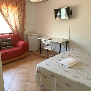 •{ Habitación Deluxe En A 30km De La Playa • Habitación en casa particular